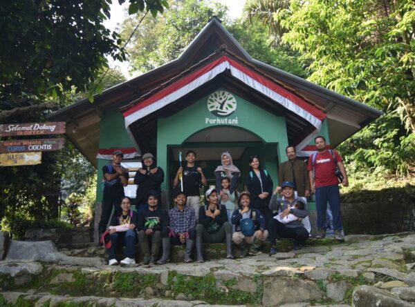 Selisik Sanggabuana: Eksplorasi Tetumbuhan dan Etnobotani di Gunung Sanggabuana
