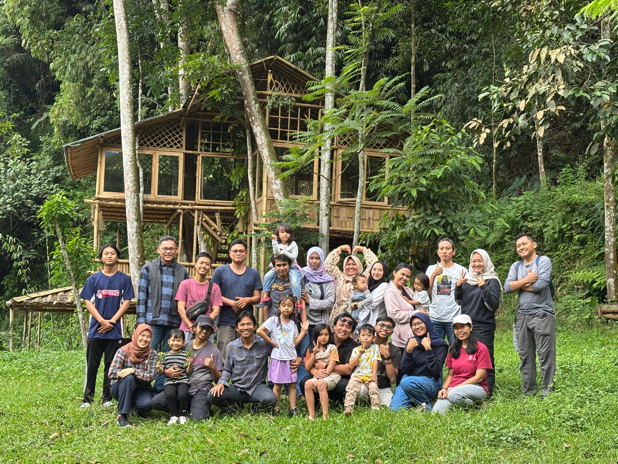 Refleksi, Aksi, dan Dedikasi: Mencipta Sinergi Masyarakat Botani untuk Konservasi